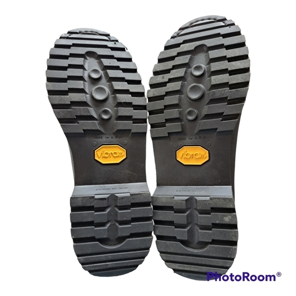 STC safety women's boots with vibram soles Made in Canada black sizs 8.5… - Picture 8 of 16